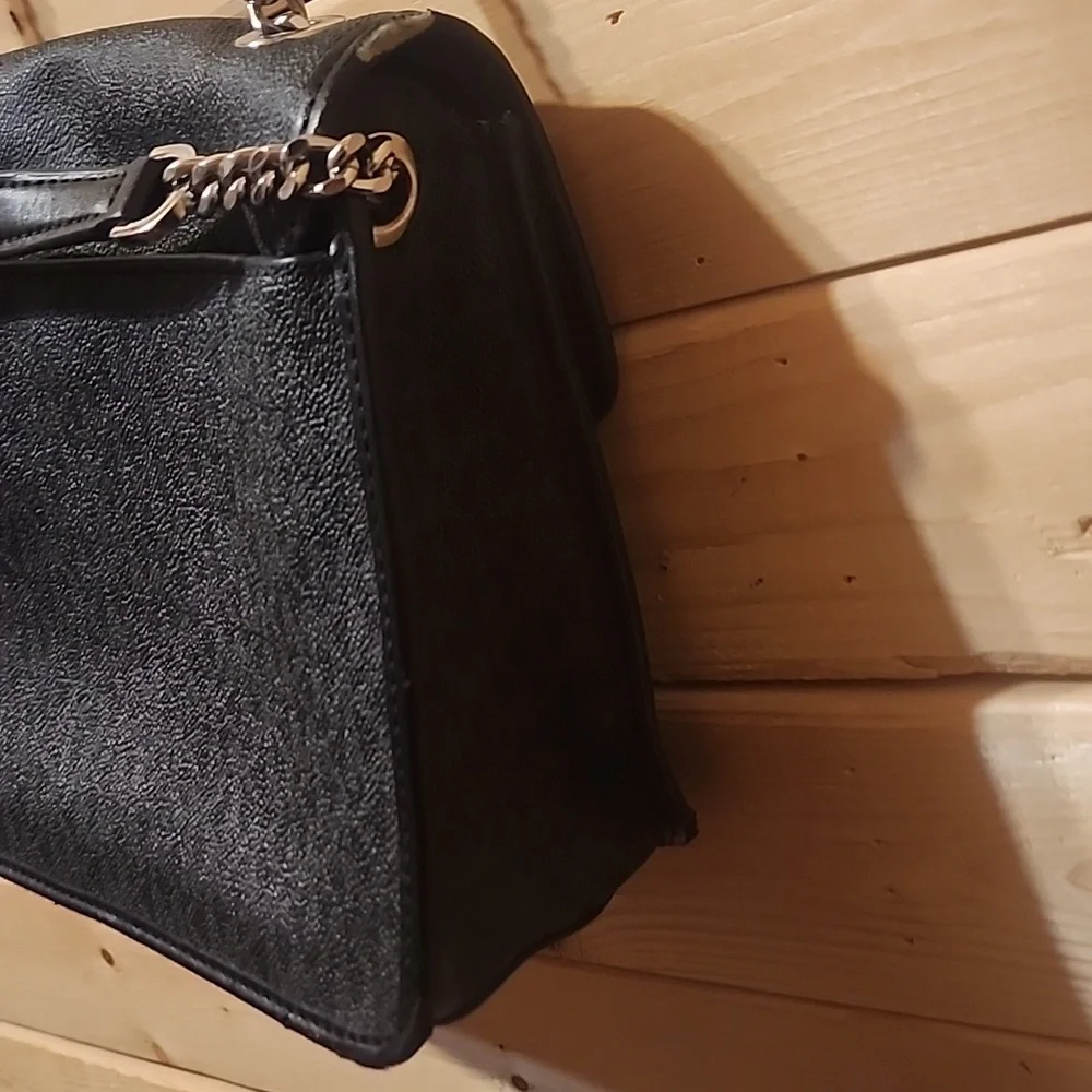 Michael Kors Regina Purse Medium Signature